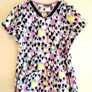 Heart soul Small woman scrub top